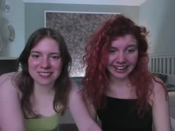 couple Hot Girl Cam with cute_fruity