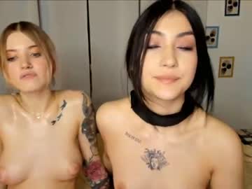 couple Hot Girl Cam with griffinmuriel