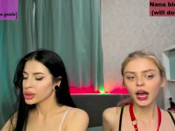 couple Hot Girl Cam with poison_girls