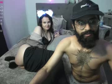 couple Hot Girl Cam with snowy_emily