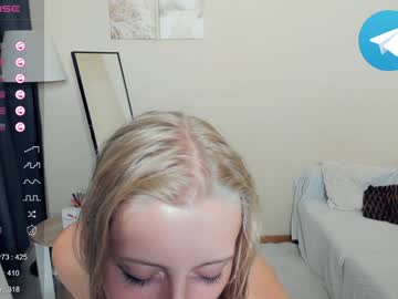 girl Hot Girl Cam with mindinclouds