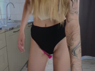 girl Hot Girl Cam with anitaholmes