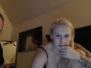 couple Hot Girl Cam with thatblondebaby710