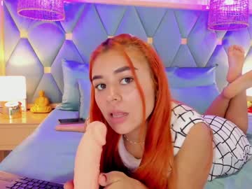 girl Hot Girl Cam with ichell_