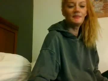 couple Hot Girl Cam with carebearlust