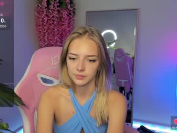 girl Hot Girl Cam with lolasmallbunny