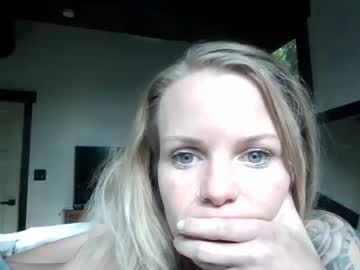 girl Hot Girl Cam with carinablair777