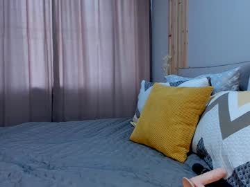 girl Hot Girl Cam with mia_henderson