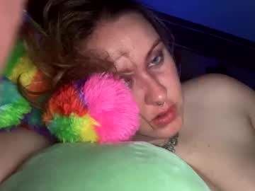 couple Hot Girl Cam with edmcouplee