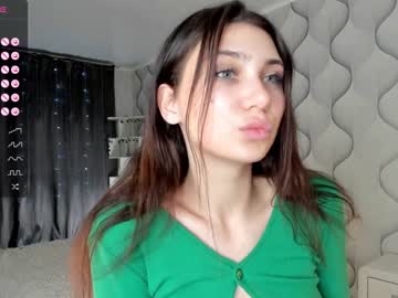 girl Hot Girl Cam with ariella_moore