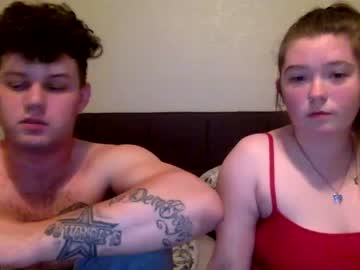 couple Hot Girl Cam with taylorandkylie