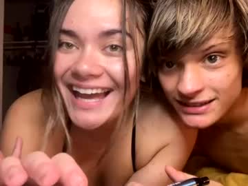 couple Hot Girl Cam with partystars