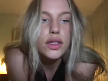 girl Hot Girl Cam with alexishemsworth
