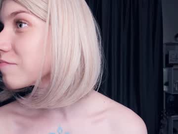 girl Hot Girl Cam with shiny_cute